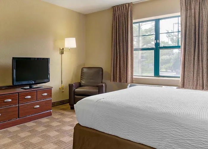 Extended Stay America Select Suites - Appleton - Fox Cities